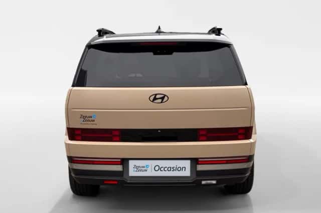 Hyundai Santa Fe (2025) thumbnail 4