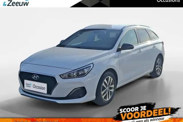 Hyundai i30 (2020) thumbnail 1