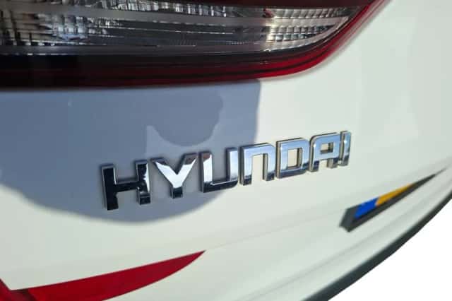 Hyundai i30 (2020) thumbnail 2