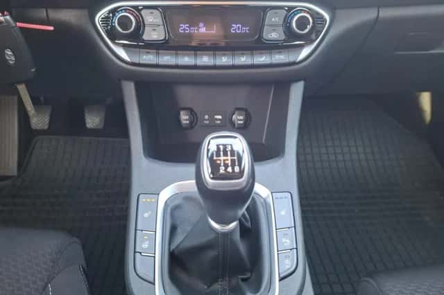 Hyundai i30 (2020) thumbnail 14