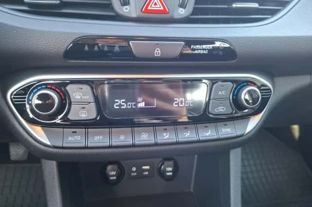 Hyundai i30 (2020) thumbnail 15