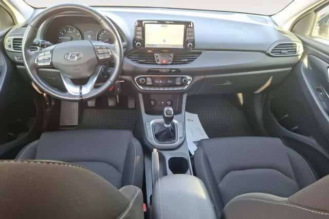 Hyundai i30 (2020) thumbnail 16