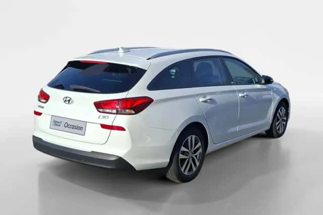 Hyundai i30 (2020) thumbnail 8
