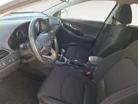 Hyundai i30 (2020) thumbnail 9