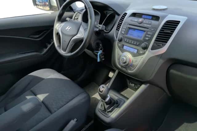 Hyundai ix20 (2014) thumbnail 9