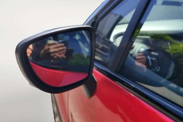 Renault Captur (2019) thumbnail 5