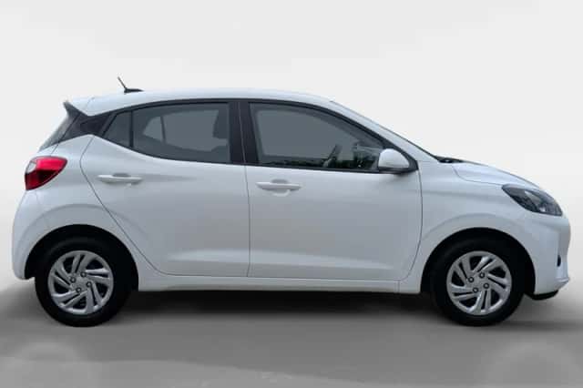 Hyundai i10 (2024) thumbnail 3