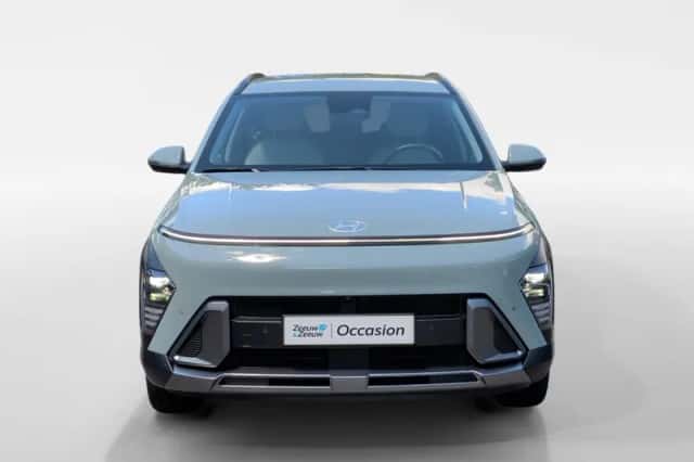 Hyundai Kona (2023) thumbnail 2