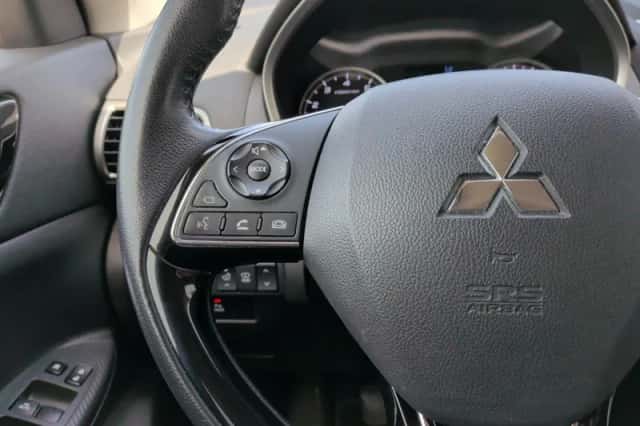 Mitsubishi Eclipse Cross (2018) thumbnail 18