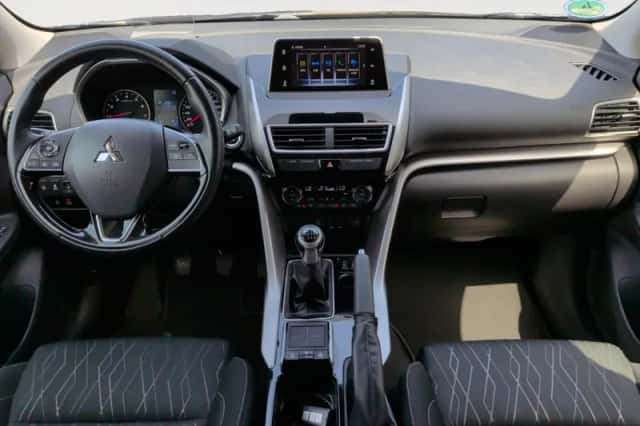 Mitsubishi Eclipse Cross (2018) thumbnail 20