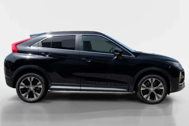 Mitsubishi Eclipse Cross (2018) thumbnail 3