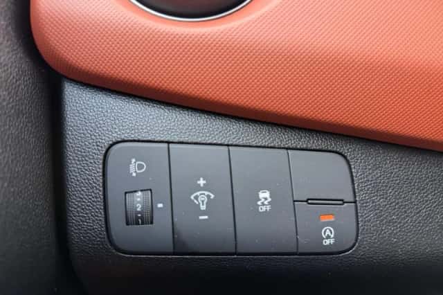 Hyundai i10 (2017) thumbnail 15