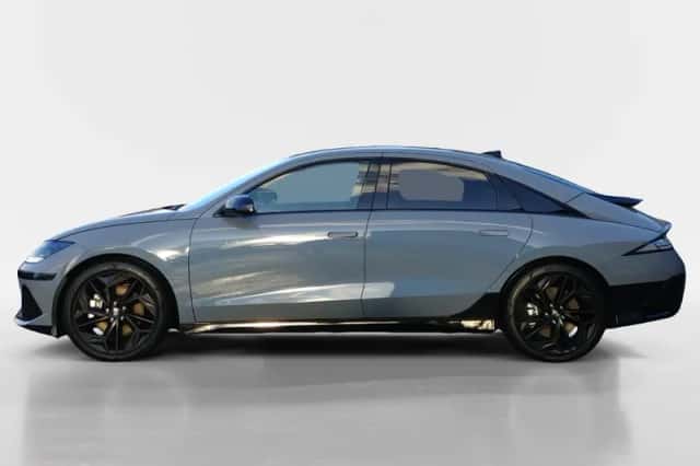 Hyundai Ioniq 6 (2025) thumbnail 3