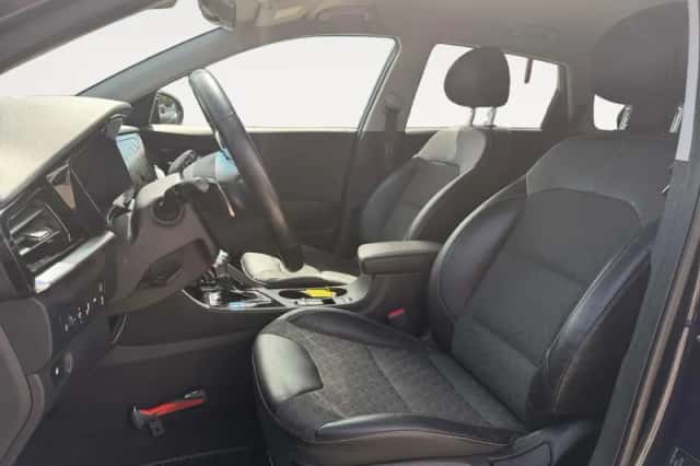 Kia Niro (2019) thumbnail 5