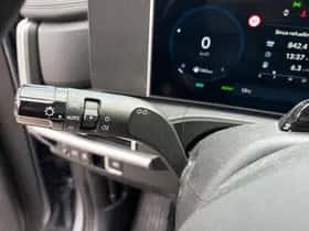 Hyundai Santa Fe (2024) thumbnail 12
