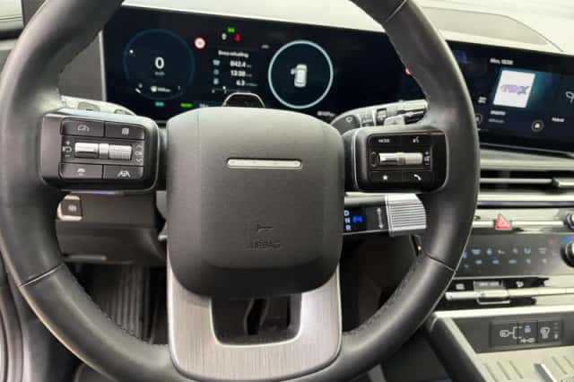 Hyundai Santa Fe (2024) thumbnail 17