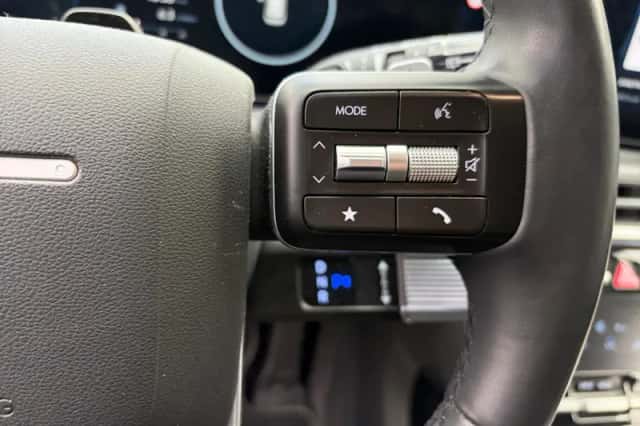 Hyundai Santa Fe (2024) thumbnail 19