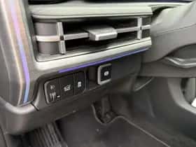 Hyundai Santa Fe (2024) thumbnail 24