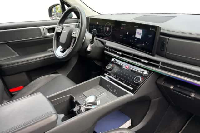 Hyundai Santa Fe (2024) thumbnail 7