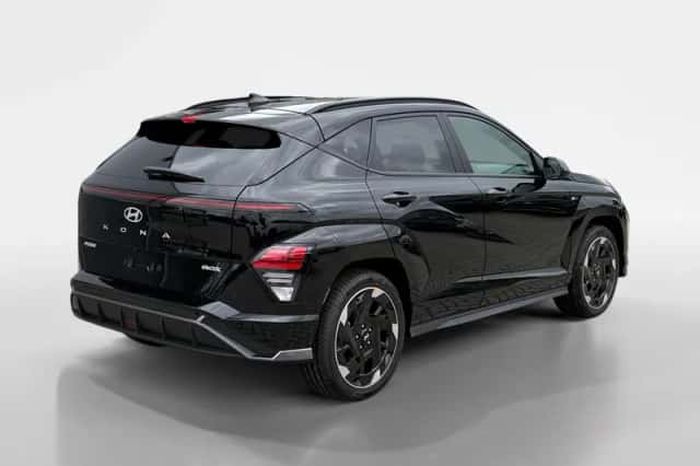 Hyundai Kona (2027) thumbnail 2