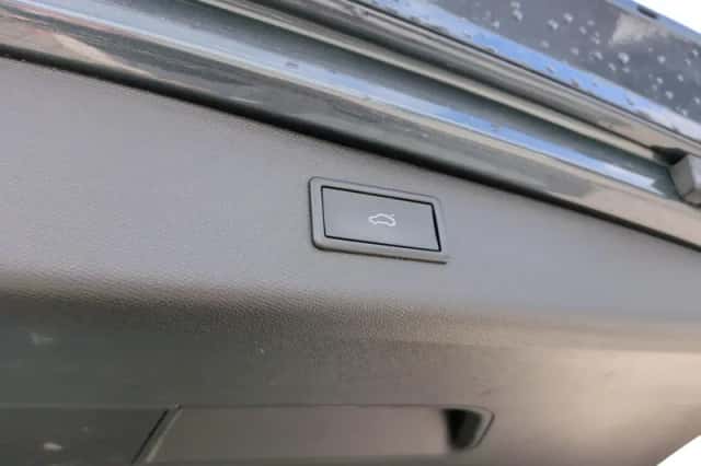 SEAT Leon (2021) thumbnail 11