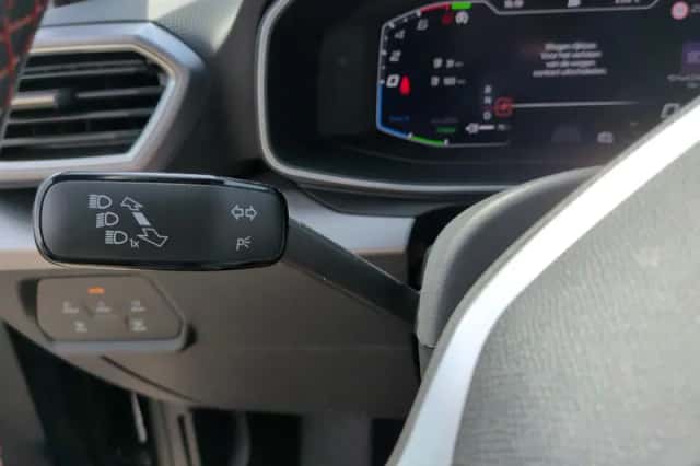 SEAT Leon (2021) thumbnail 14
