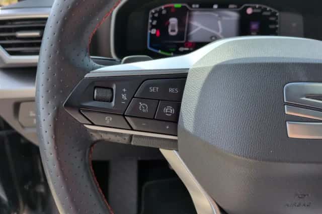 SEAT Leon (2021) thumbnail 20