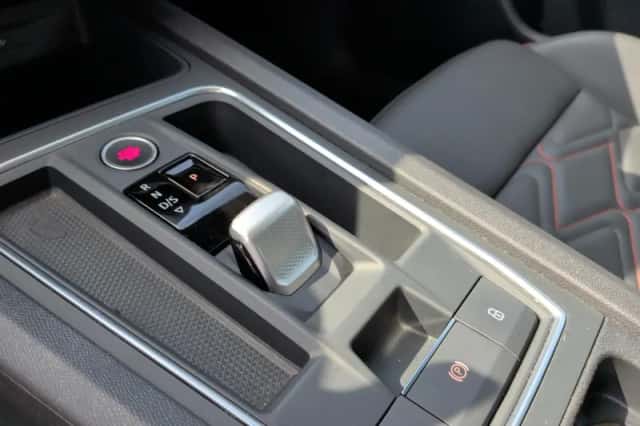 SEAT Leon (2021) thumbnail 24
