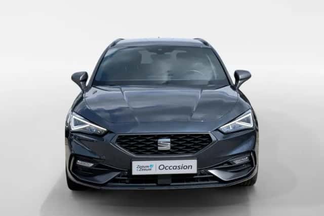 SEAT Leon (2021) thumbnail 4