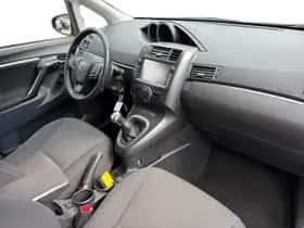 Toyota Verso (2017) thumbnail 9