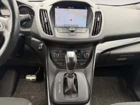 Ford Kuga (2018) thumbnail 10