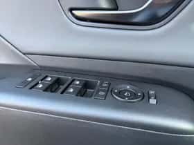 Hyundai Kona (2025) thumbnail 17