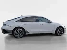 Hyundai Ioniq 6 (2024) thumbnail 2
