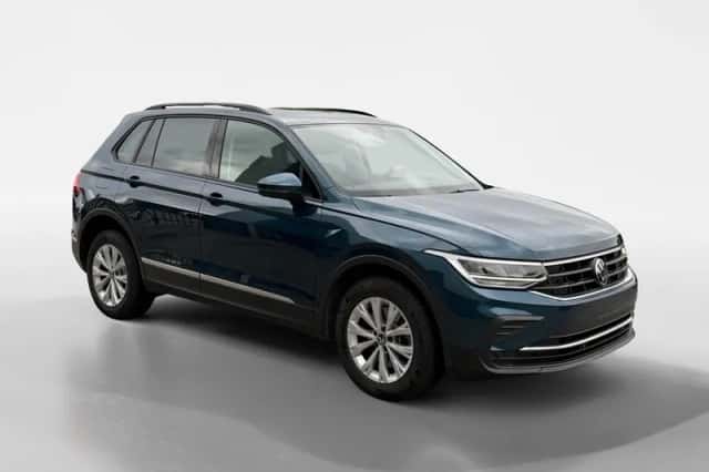 Volkswagen Tiguan (2022) thumbnail 3