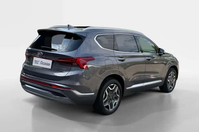 Hyundai Santa Fe (2021) thumbnail 2