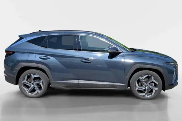 Hyundai Tucson (2022) thumbnail 4