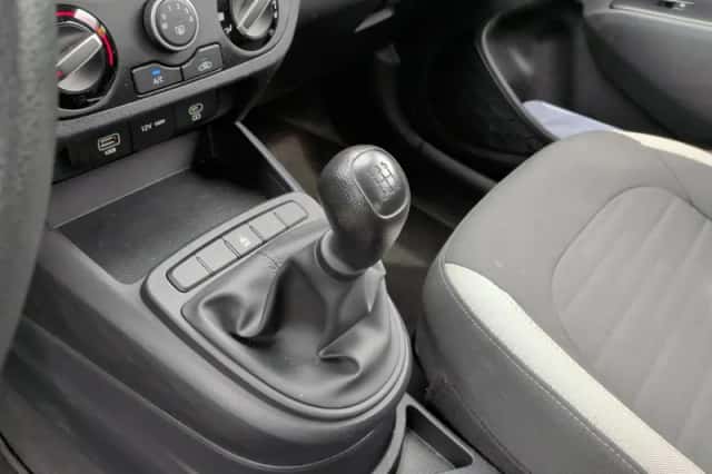 Hyundai i10 (2025) thumbnail 6