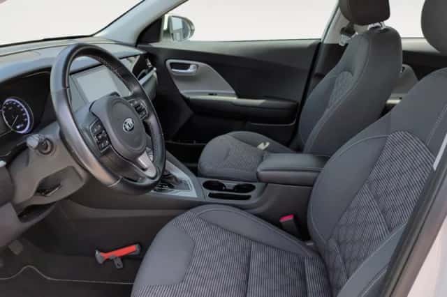 Kia Niro (2021) thumbnail 10