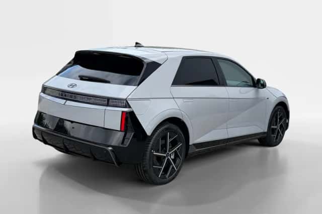 Hyundai Ioniq 5 (2026) thumbnail 2