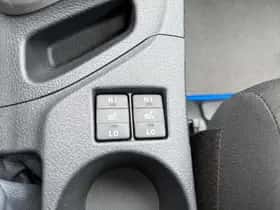 Toyota Auris (2014) thumbnail 11