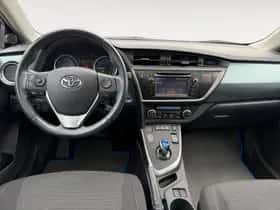 Toyota Auris (2014) thumbnail 23