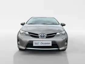 Toyota Auris (2014) thumbnail 4