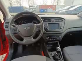 Hyundai i20 (2020) thumbnail 16