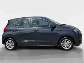 Hyundai i10 (2024) thumbnail 3