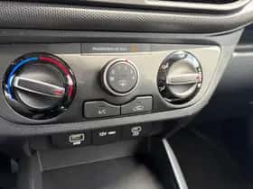 Hyundai i10 (2024) thumbnail 27