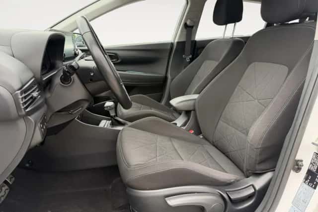 Hyundai Bayon (2021) thumbnail 5