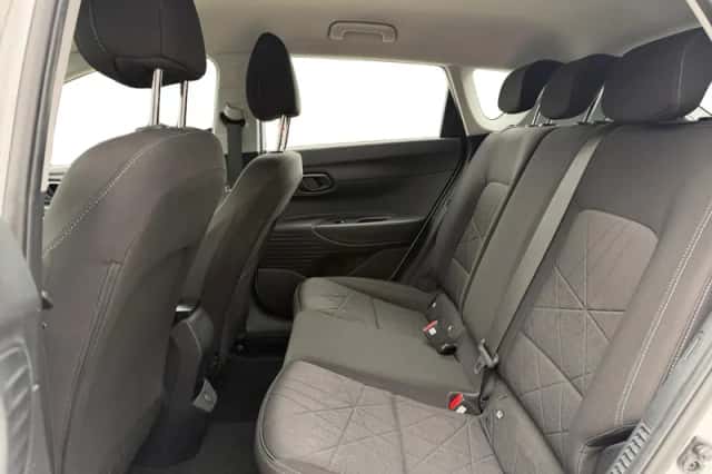 Hyundai Bayon (2021) thumbnail 6