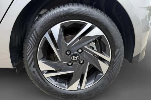 Hyundai i20 (2023) thumbnail 16