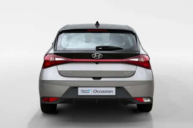 Hyundai i20 (2023) thumbnail 5