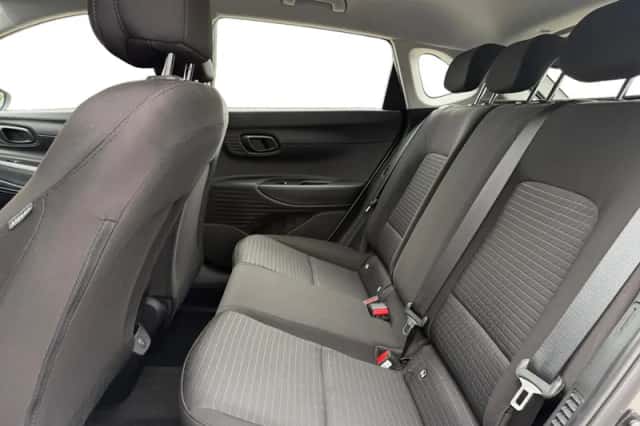 Hyundai i20 (2023) thumbnail 10